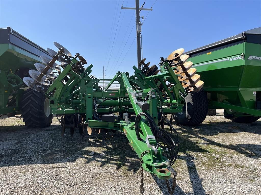 John Deere 2730 Інші землеоброблювальні машини і додаткове обладнання