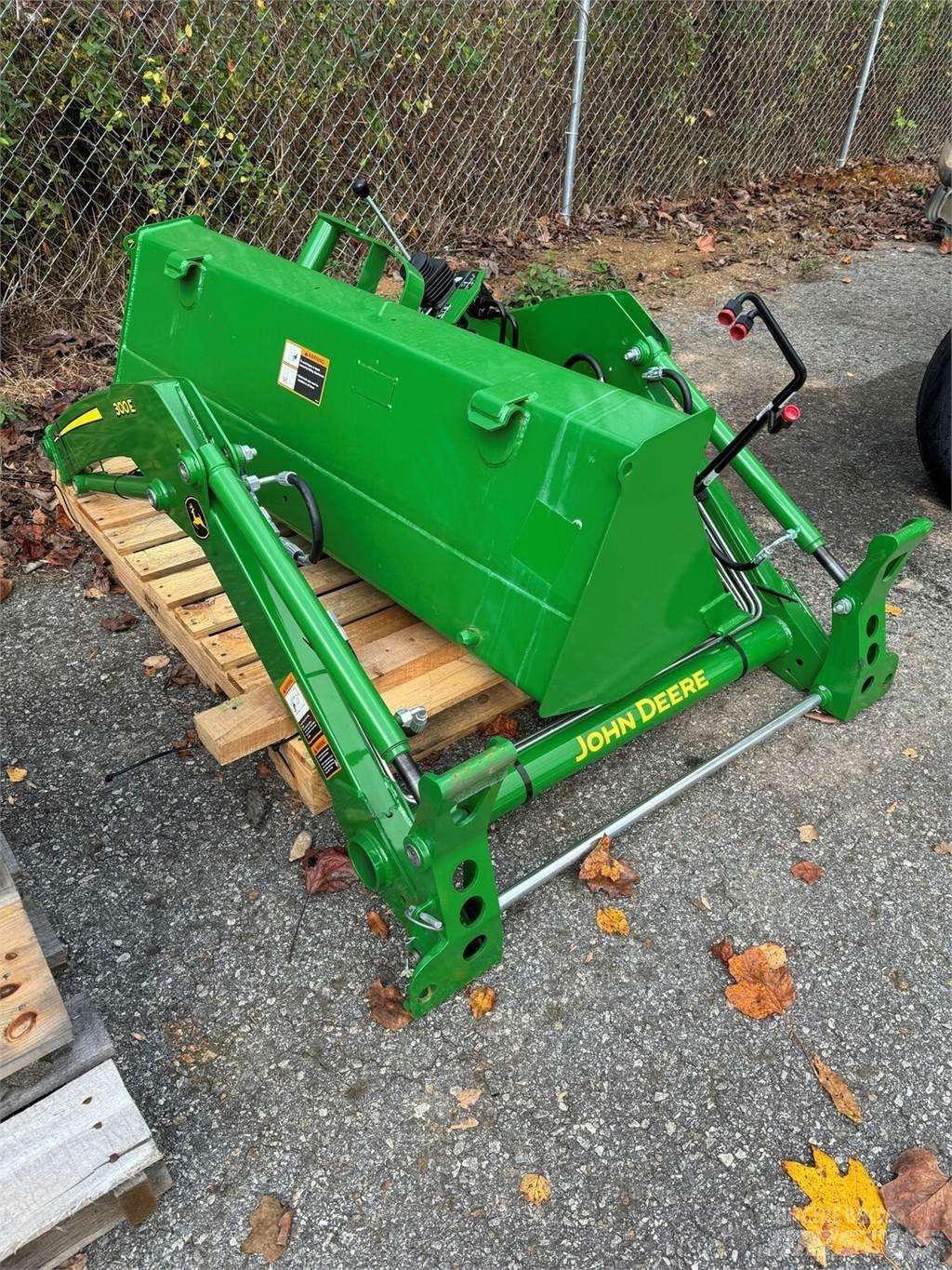 John Deere 300E Сільгосптехніка - Інші