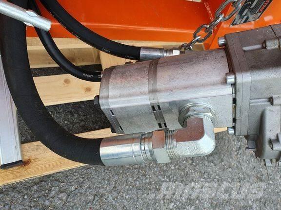 John Deere 300F Косилки