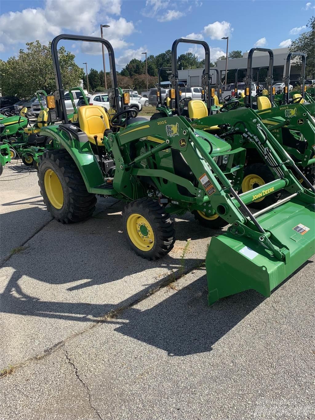 John Deere 3025D Трактори