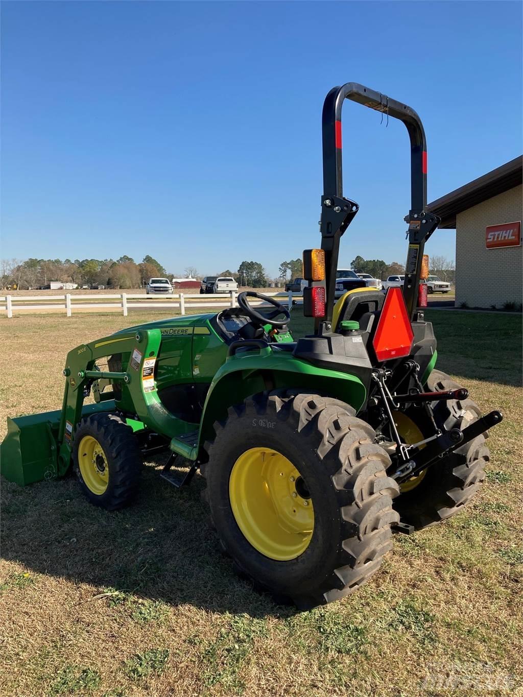 John Deere 3025E Трактори