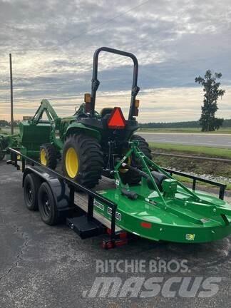 John Deere 3025E Трактори