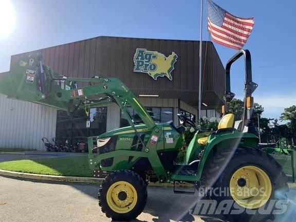 John Deere 3025E Трактори