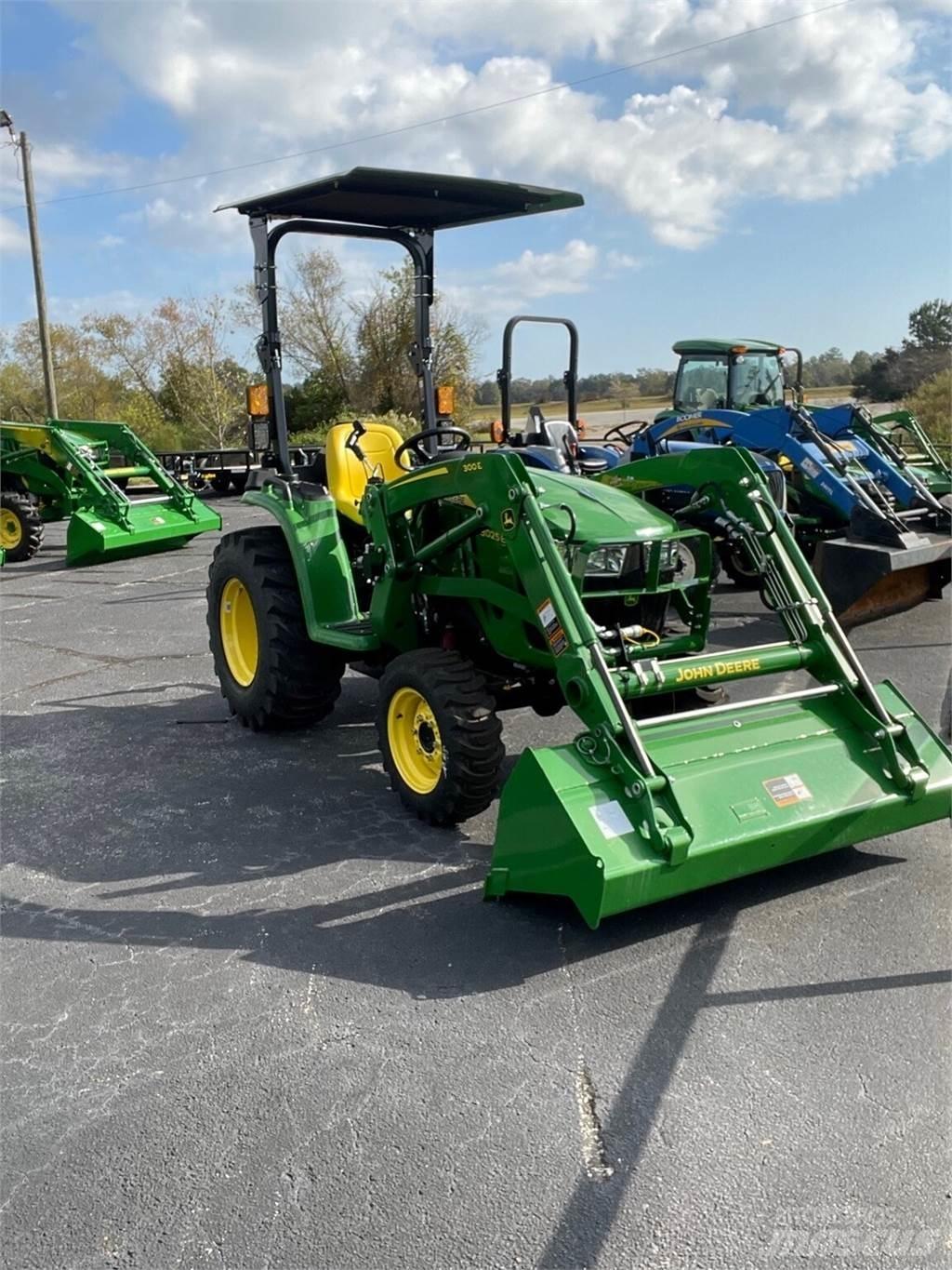 John Deere 3025E Трактори
