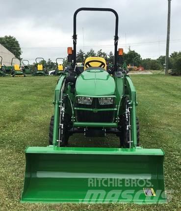 John Deere 3025E Трактори