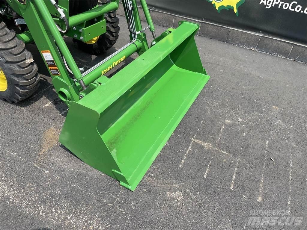 John Deere 3025E Трактори