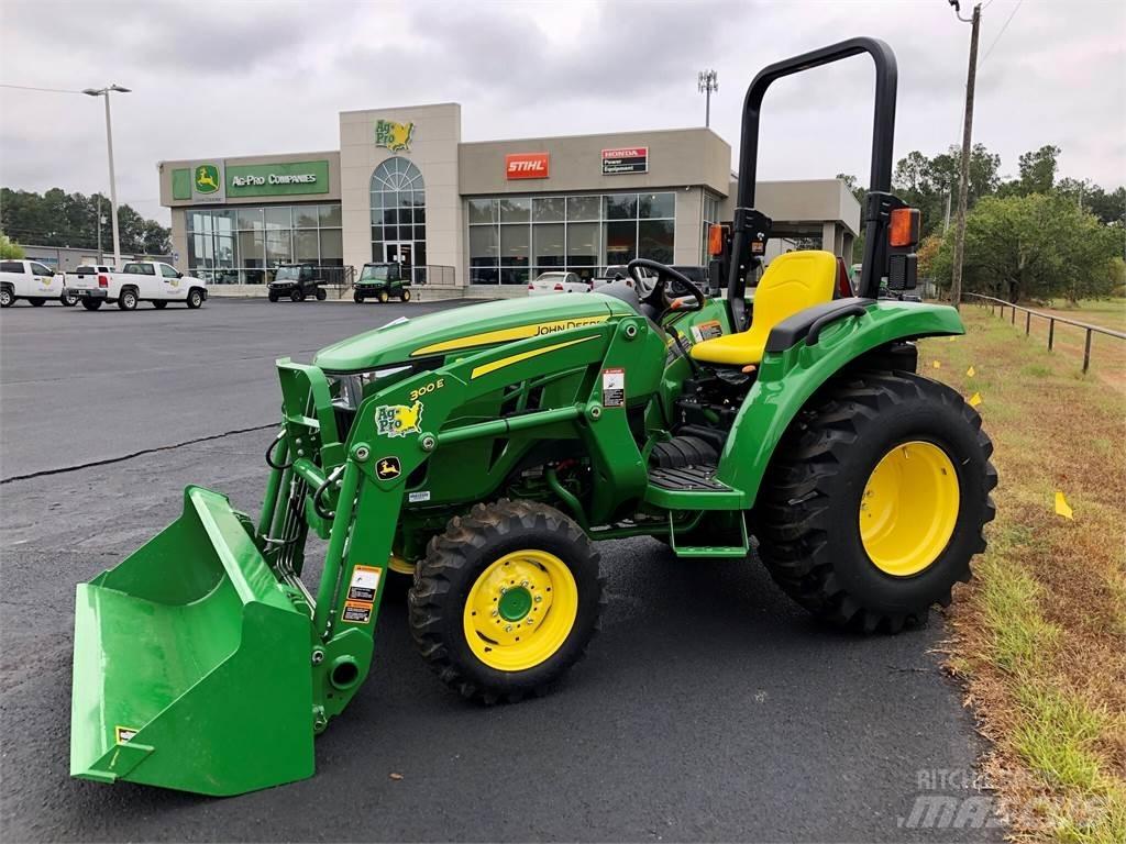 John Deere 3035D Трактори