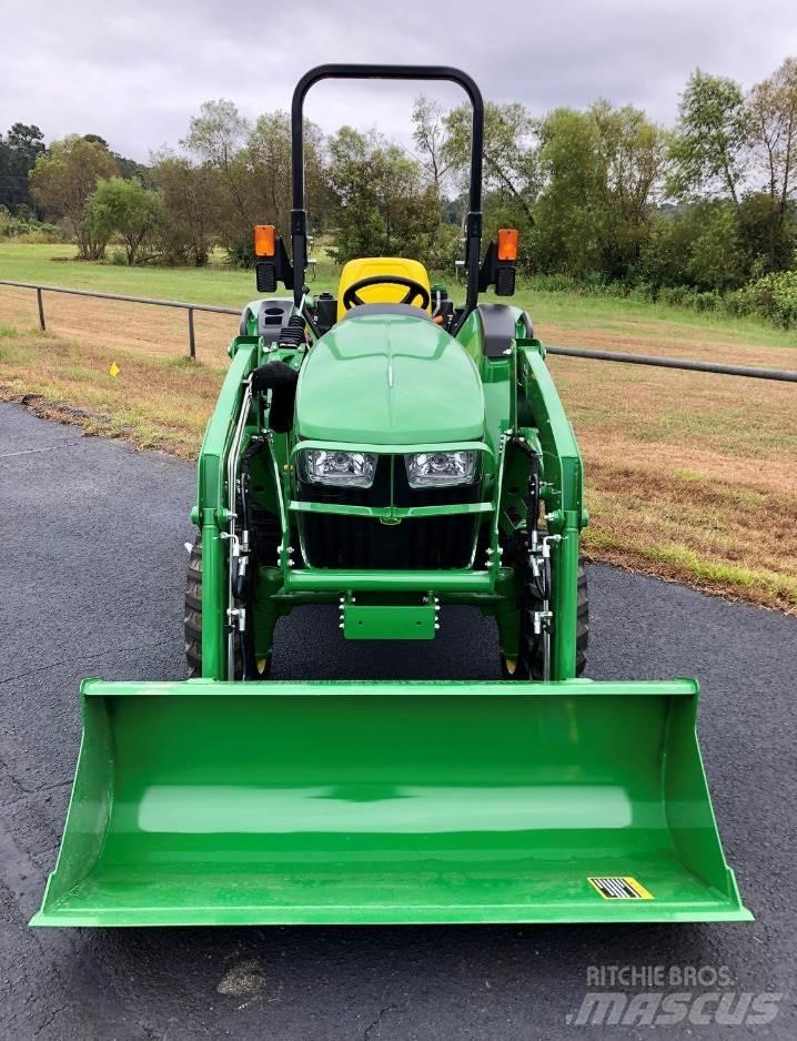 John Deere 3035D Трактори
