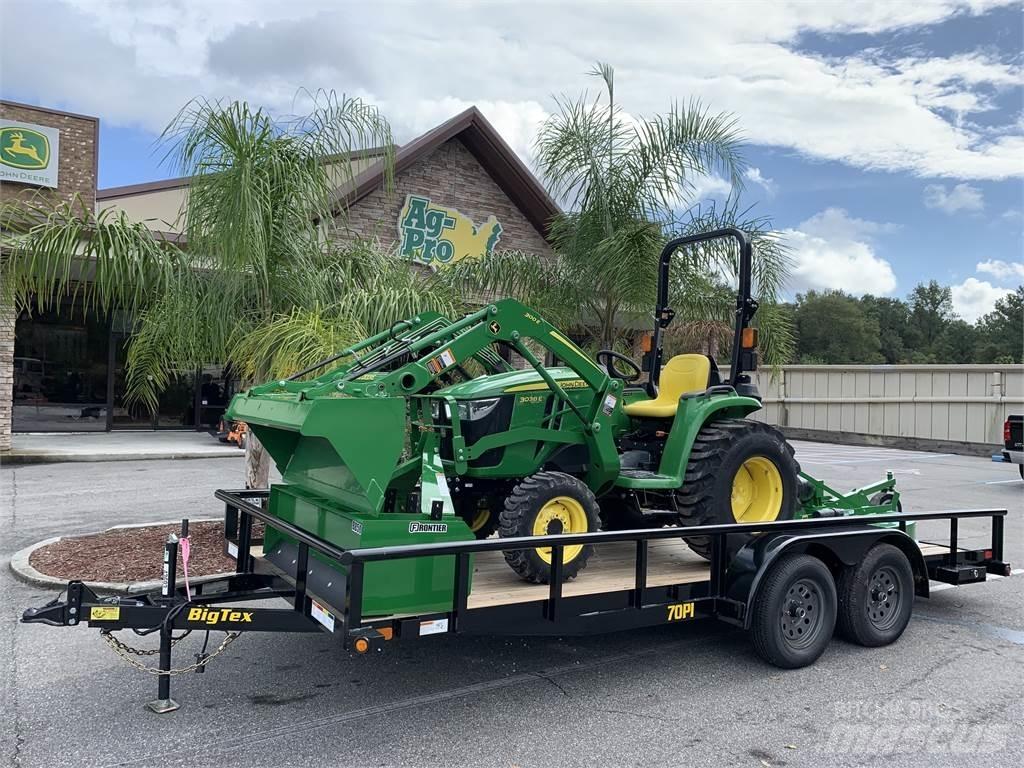 John Deere 3038E Трактори