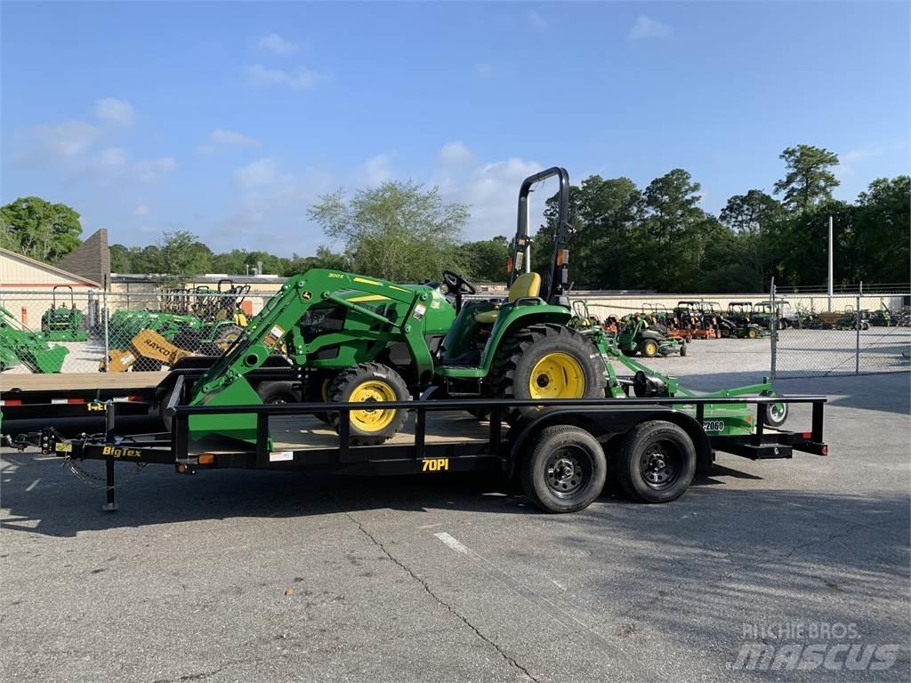 John Deere 3038E Трактори
