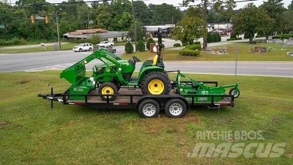 John Deere 3038E Трактори