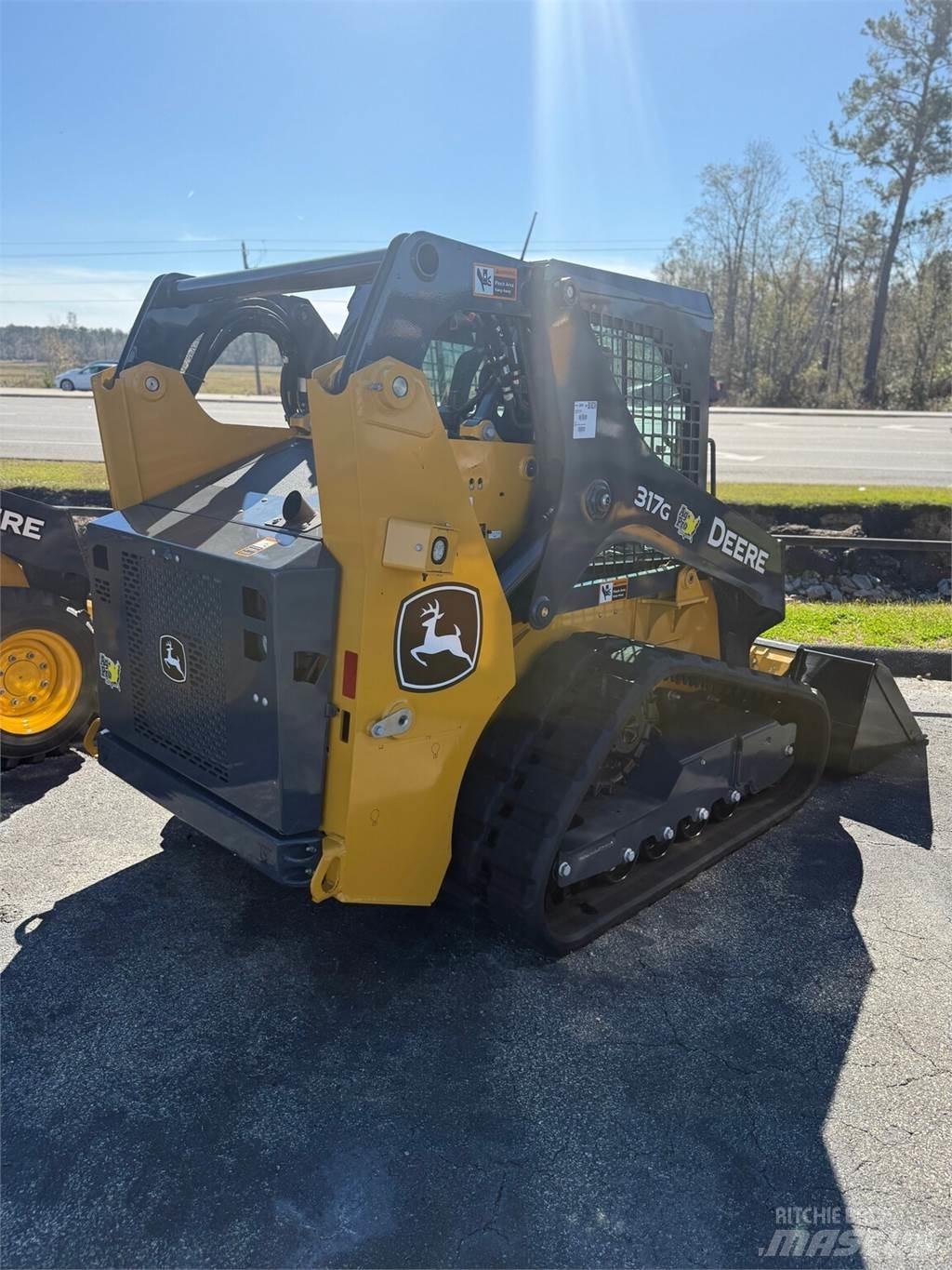 John Deere 317G Малі навантажувачі