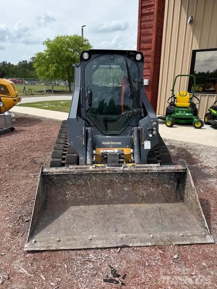John Deere 317G Малі навантажувачі