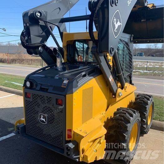 John Deere 324G Міні-навантажувачі