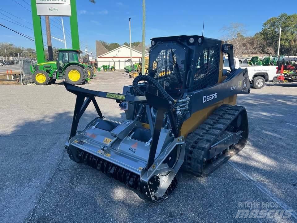 John Deere 325G Малі навантажувачі