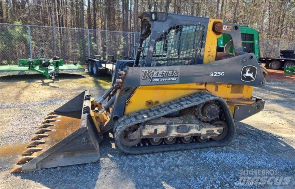 John Deere 325G Малі навантажувачі