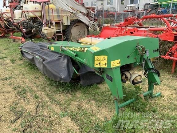 John Deere 328A Косилки-формувачі