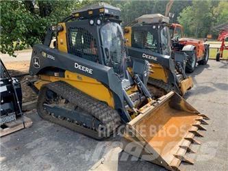 John Deere 333G Малі навантажувачі