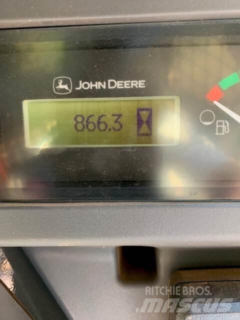 John Deere 333G Малі навантажувачі