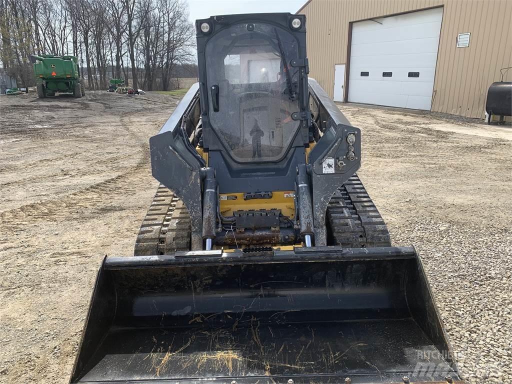 John Deere 333G Малі навантажувачі