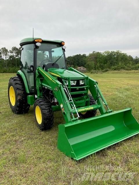 John Deere 4044R Трактори