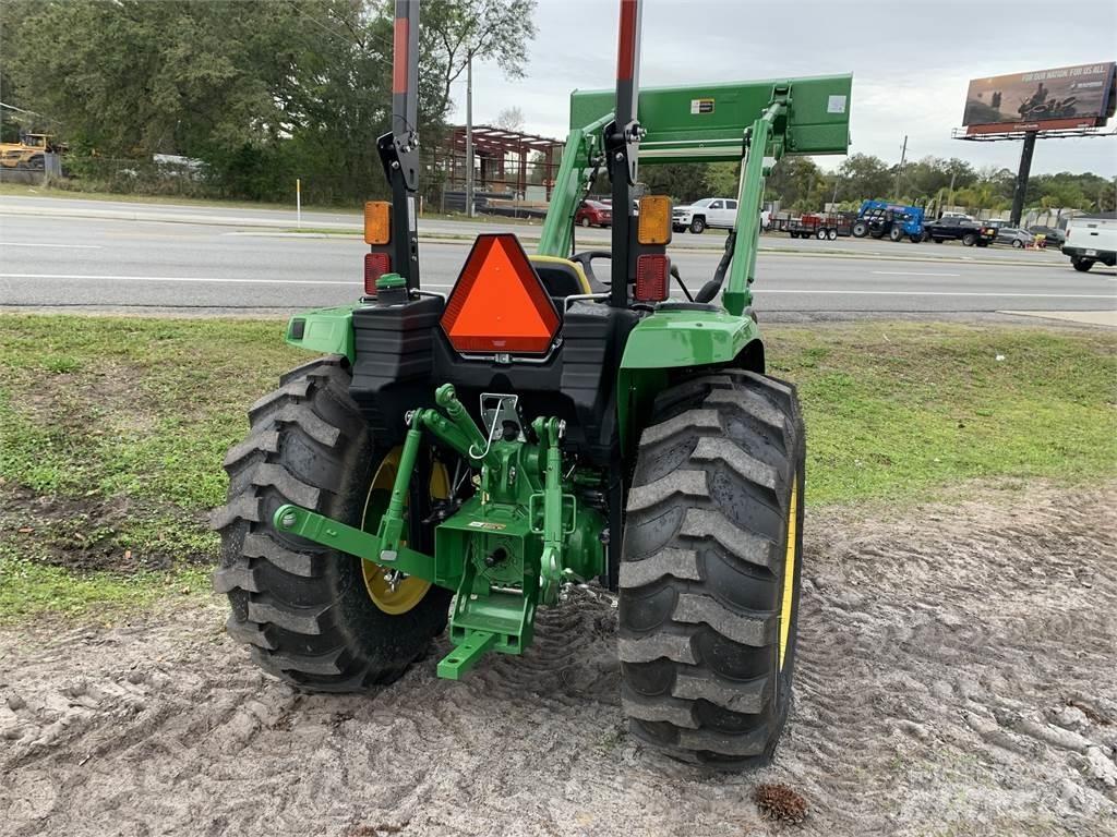 John Deere 4066M Трактори