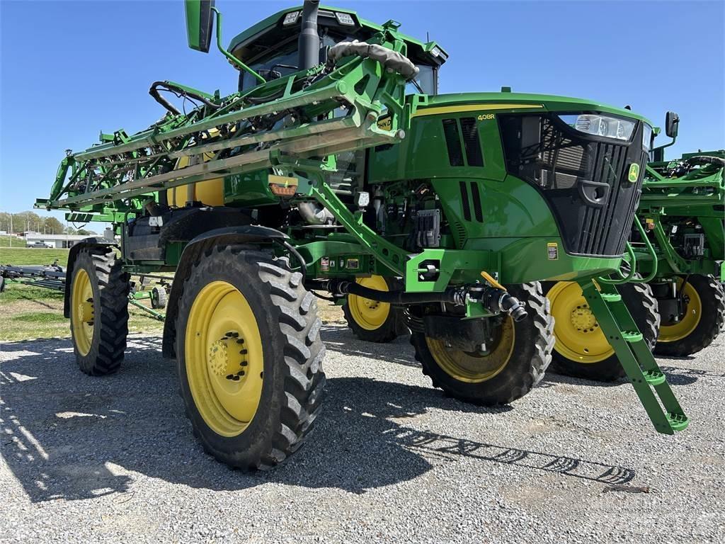 John Deere 408R Причіпні обприскувачі