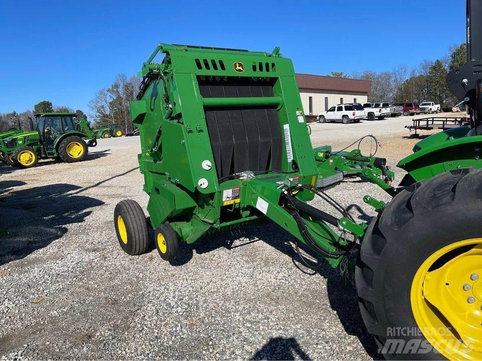 John Deere 450E Рулонні прес-підбирачі