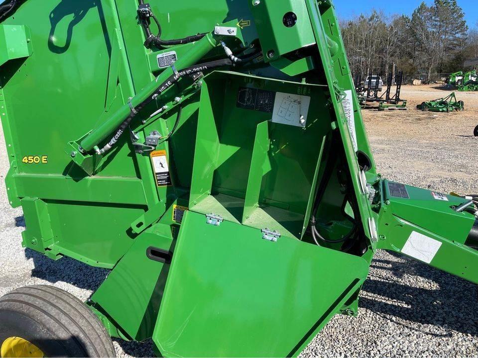 John Deere 450E Рулонні прес-підбирачі