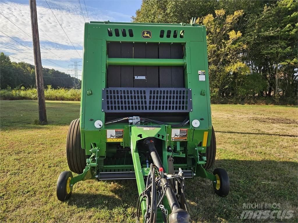 John Deere 451M Рулонні прес-підбирачі