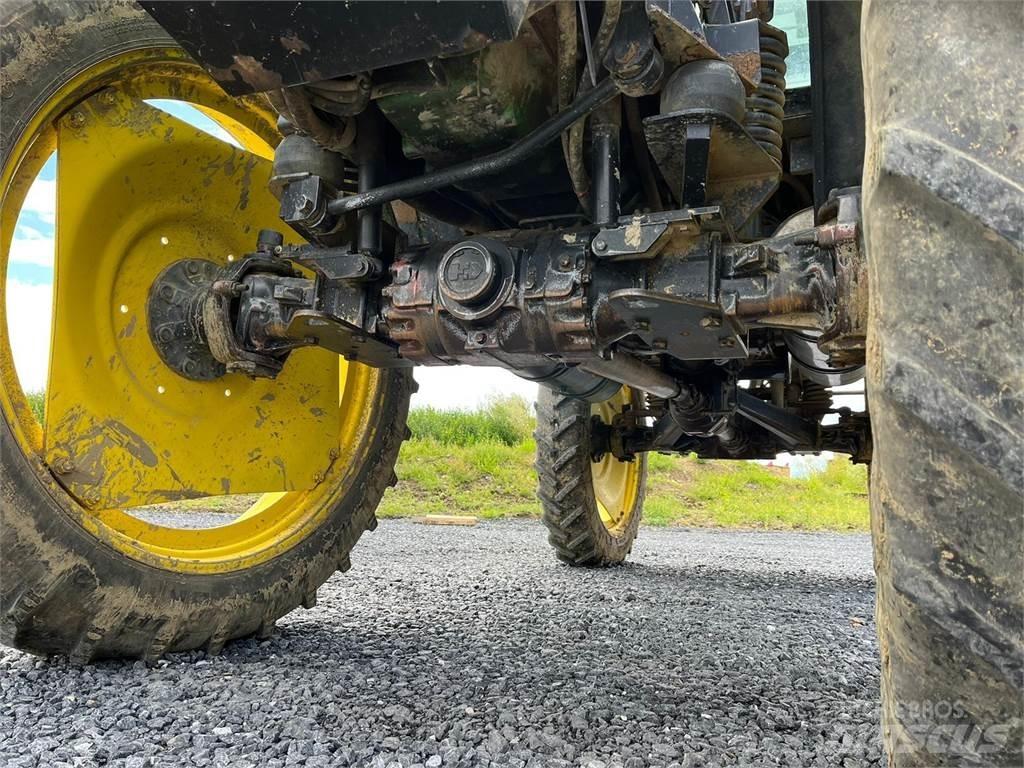 John Deere 4720 Причіпні обприскувачі