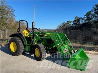 John Deere 5045E Трактори