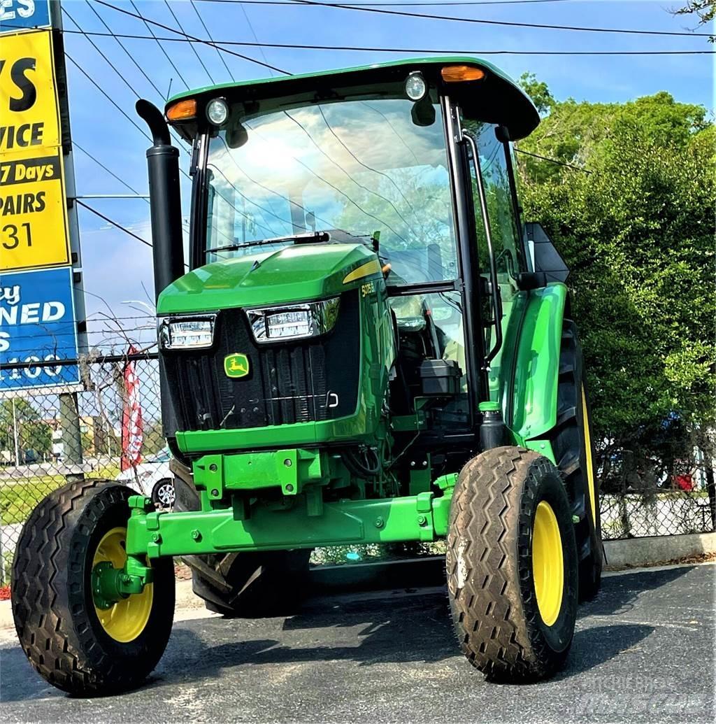 John Deere 5075E Трактори