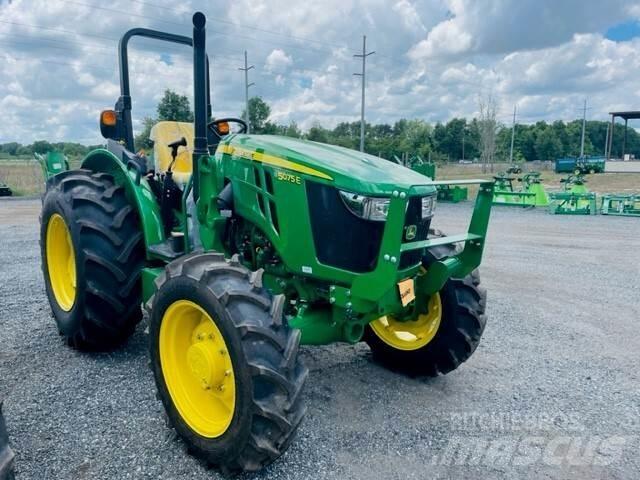 John Deere 5075E Трактори