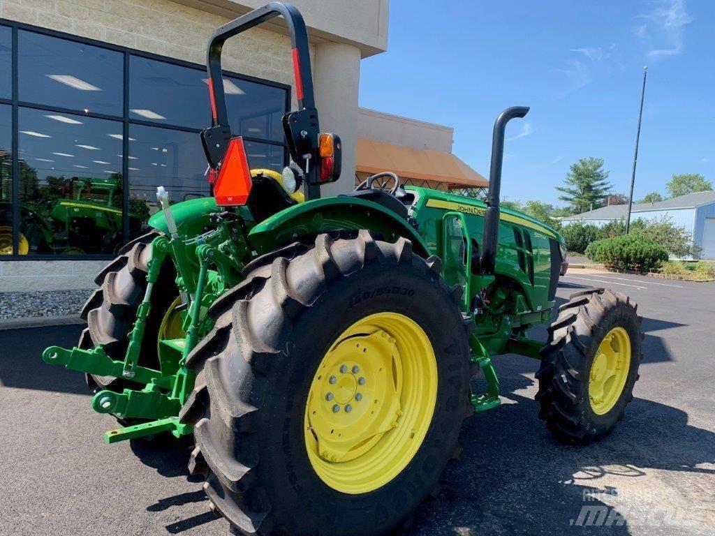 John Deere 5075M Трактори