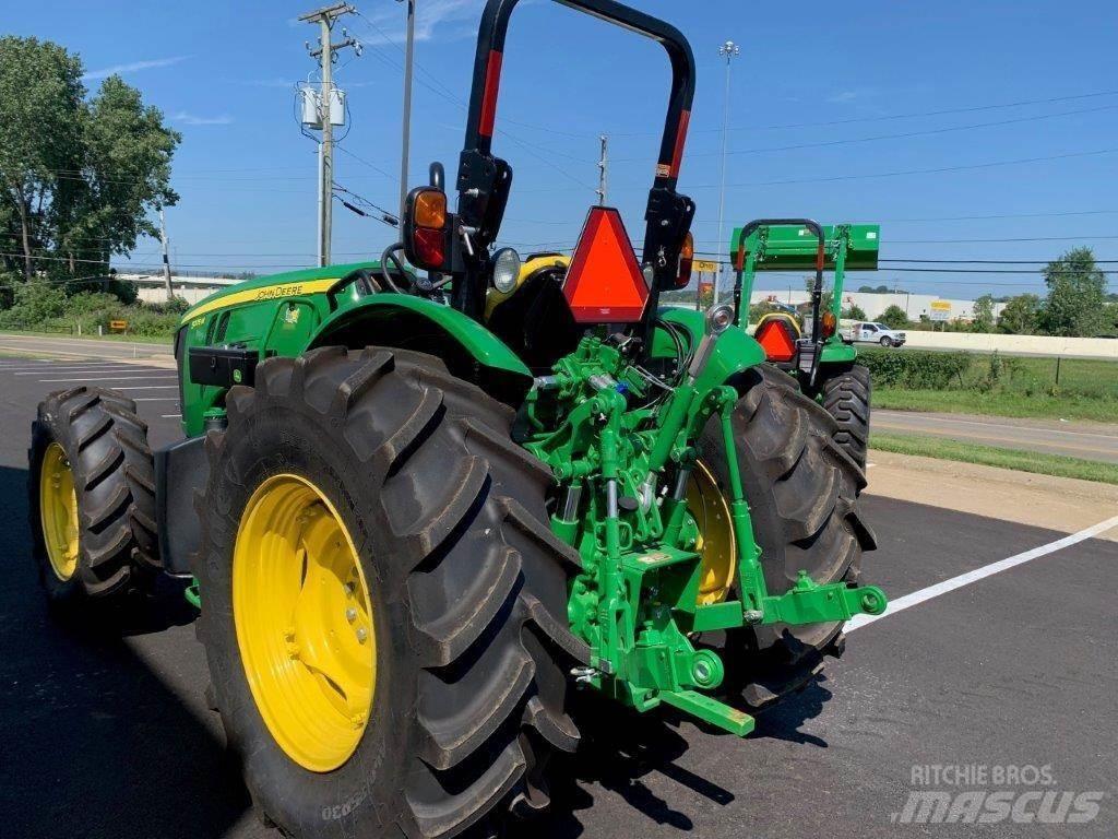 John Deere 5075M Трактори