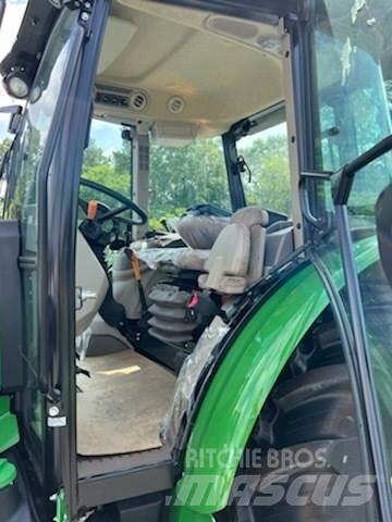 John Deere 5090M Трактори