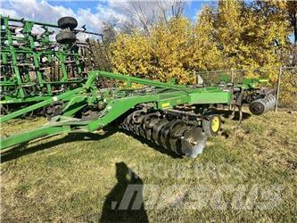 John Deere 512 Інші землеоброблювальні машини і додаткове обладнання