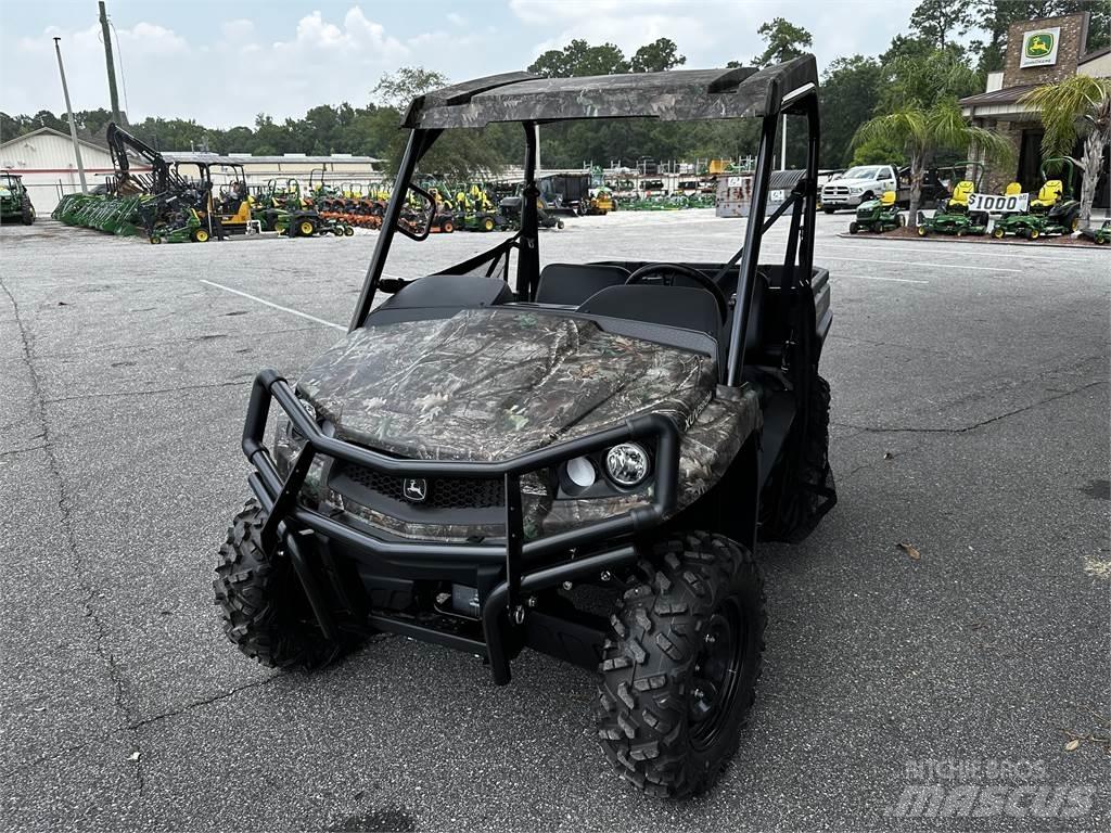 John Deere 590M Підсобні машини