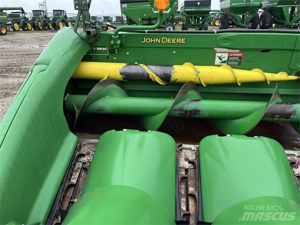 John Deere 608C Додаткове обладнання для збиральних комбайнів