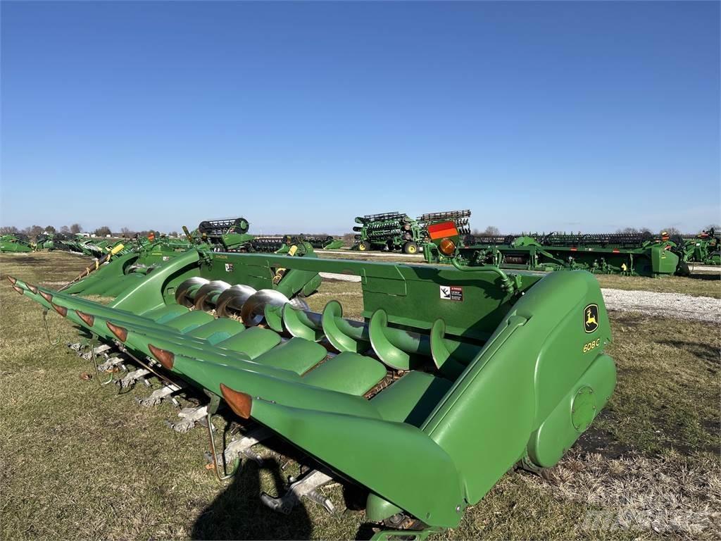 John Deere 608C Додаткове обладнання для збиральних комбайнів