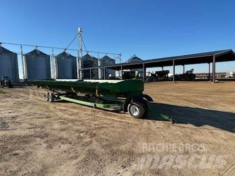 John Deere 616C Додаткове обладнання для збиральних комбайнів