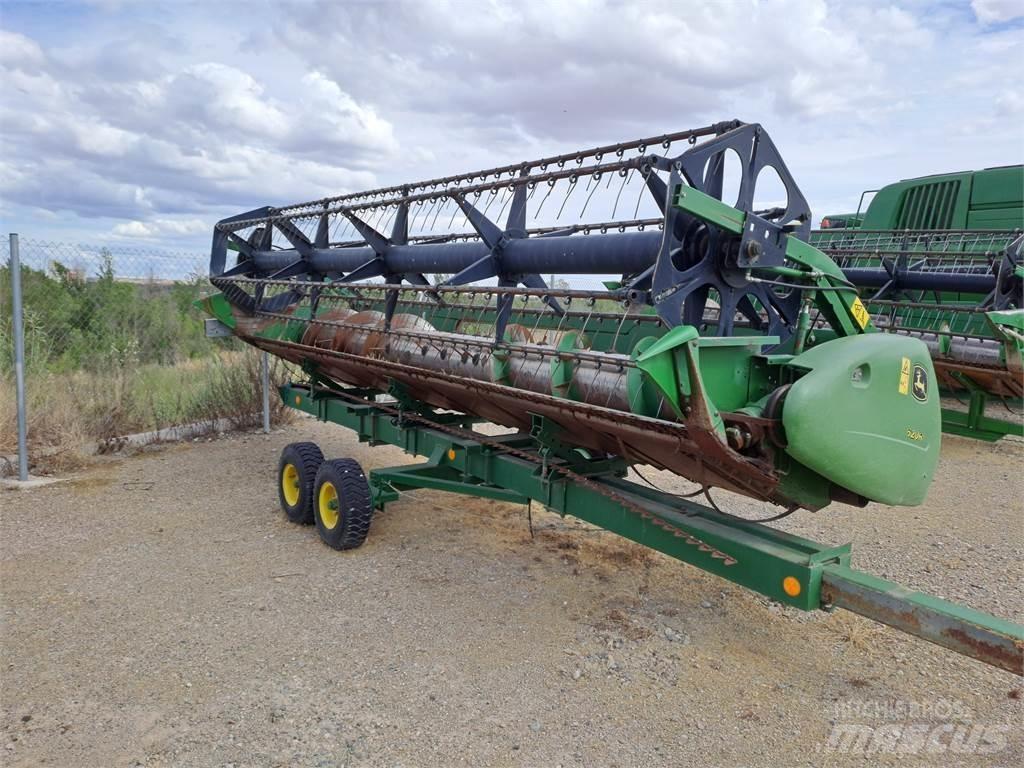 John Deere 620R Додаткове обладнання для збиральних комбайнів