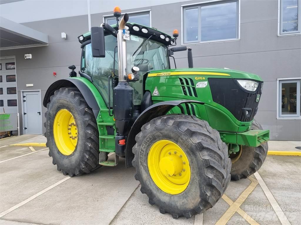 John Deere 6215R Трактори