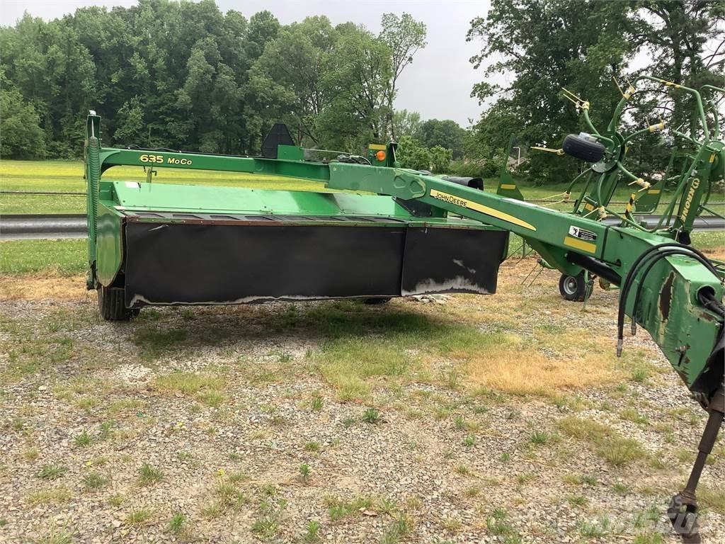 John Deere 635 Косилки-формувачі
