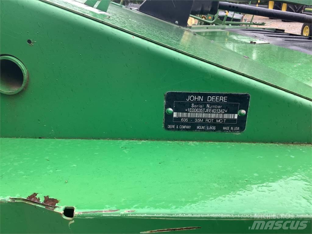 John Deere 635 Косилки-формувачі