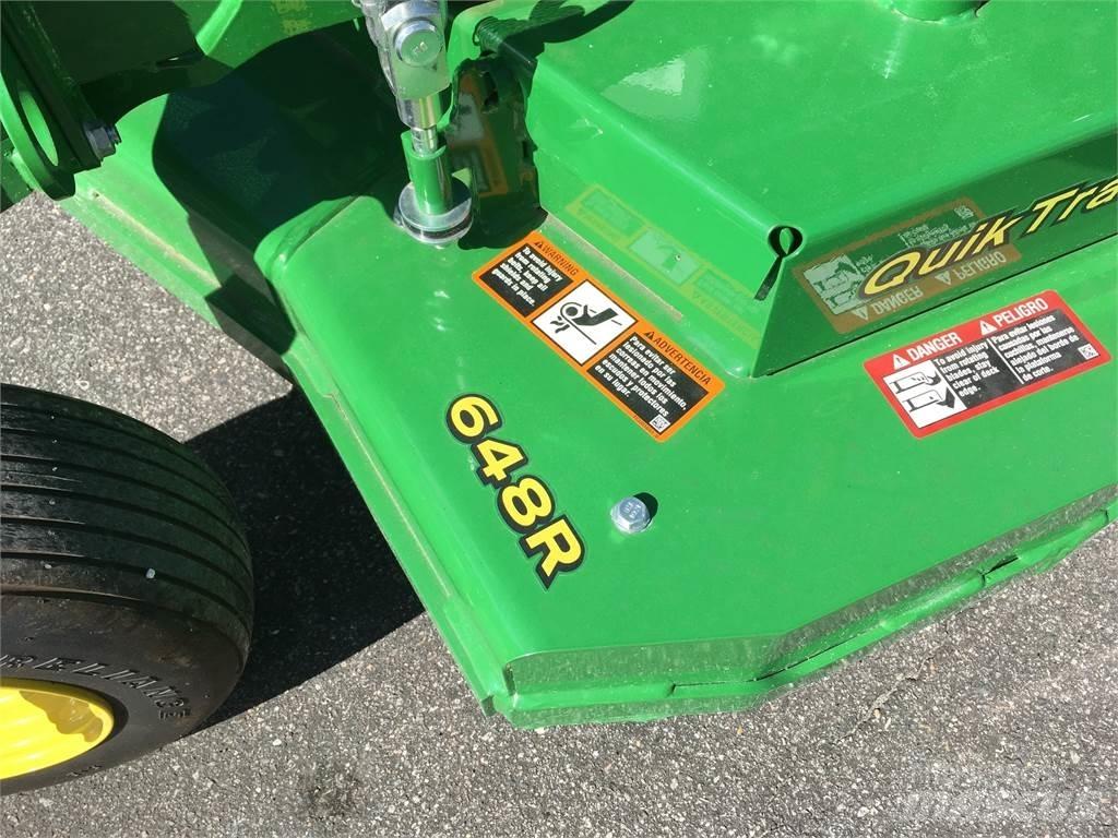 John Deere 648R Самохідні газонокосарки