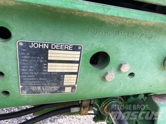 John Deere 6820 Трактори