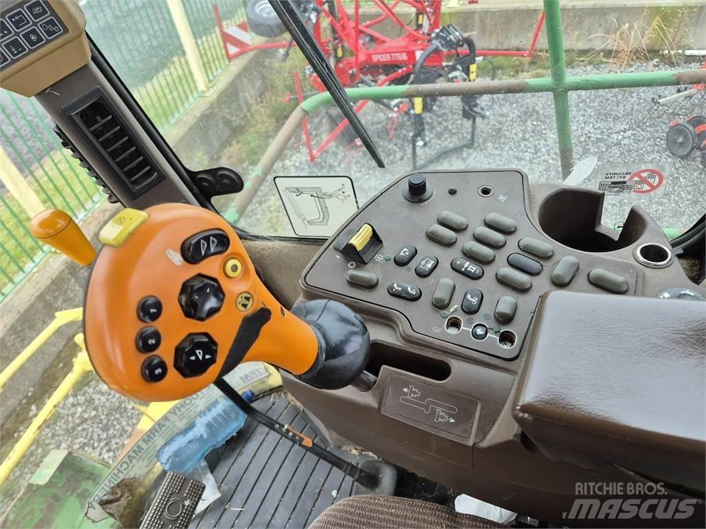 John Deere 7300 Фуражні комбайни