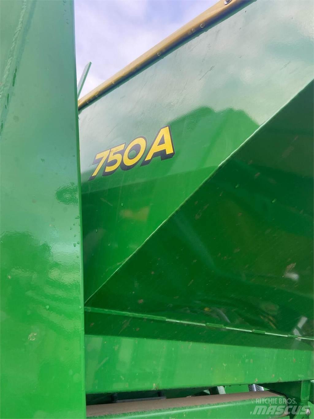 John Deere 750A Сівалки